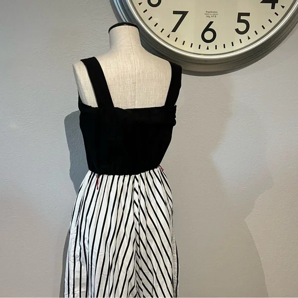 Vintage Black and White Striped Dress - Picture 3 of 5